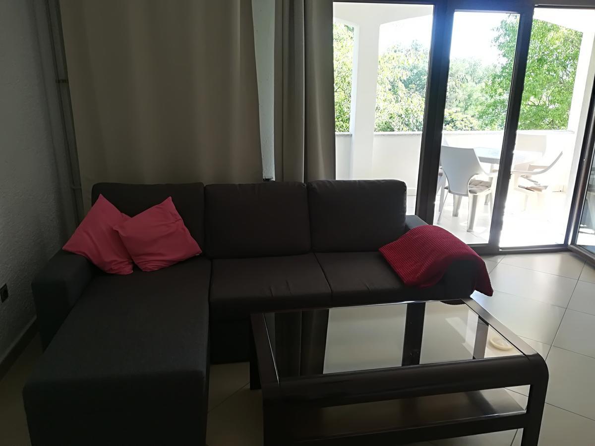 Apartments Sandra Porec Exterior photo